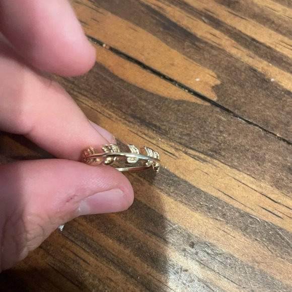 Rings - Picture 5 of 7